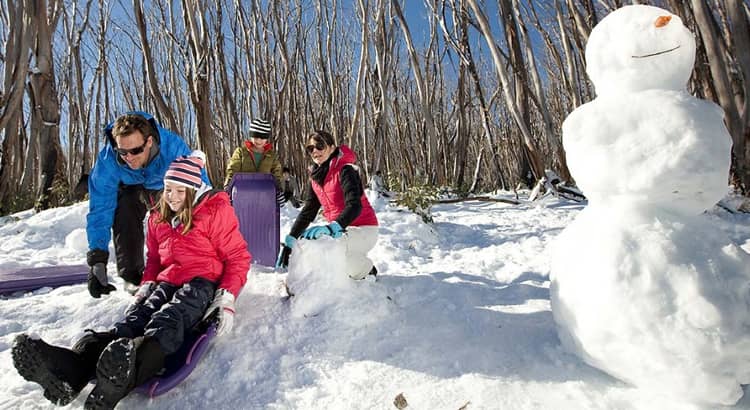 Os melhores destinos de viagem com neve, onde levar sua família